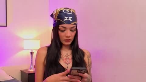 Emma  online show from March 2026 09:07:01 PM