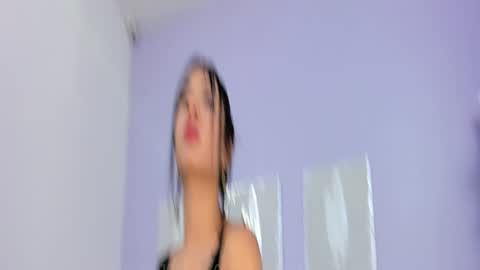 Emma online show from February 2025 12:33:01 PM