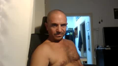 Ariel online show from October 2025 02:51:02 PM