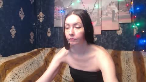 EmmaGoldX online show from March 2025 09:47:02 AM