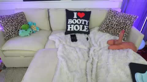 emmagray01 online show from July 2026 02:59:01 PM
