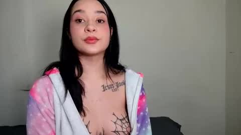 Snapshot of emmajohanson chatting on March 2026 09:51:01 PM emmajohanson online show from March 2026 09:51:01 PM
