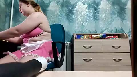Snapshot of emmamelody944534 chatting on January 2025 02:06:01 AM emmamelody online show from January 2025 02:06:01 AM