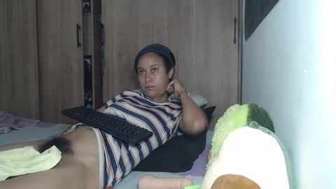 emmasweet95 online show from December 2024 11:07:01 AM