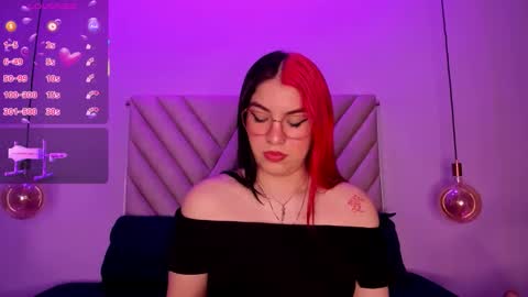 Emma online show from September 2025 01:49:01 AM