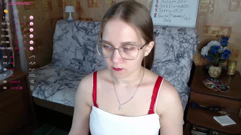 Mia online show from December 2024 10:34:02 AM