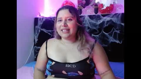 emmatower online show from October 2025 07:25:02 PM