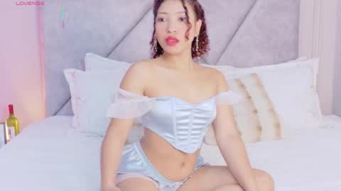 Emma online show from May 2026 12:22:02 PM