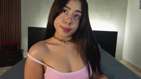 emmi_collins online show from April 2026 07:56:01 PM