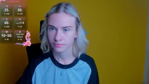 Emmi online show from October 2025 07:07:02 AM