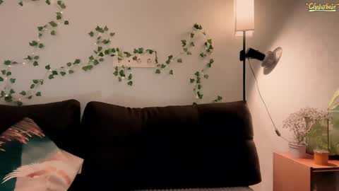 Emily online show from April 2026 03:39:02 PM