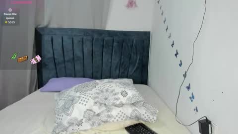 Emmie online show from November 2025 11:15:01 PM