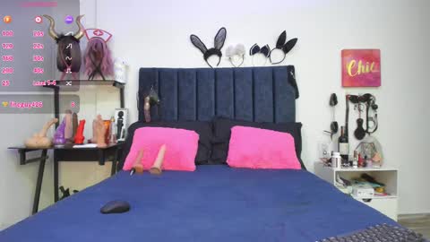 Snapshot of emmily_giraldo chatting on February 2025 02:54:02 PM online show from February 2025 02:54:02 PM