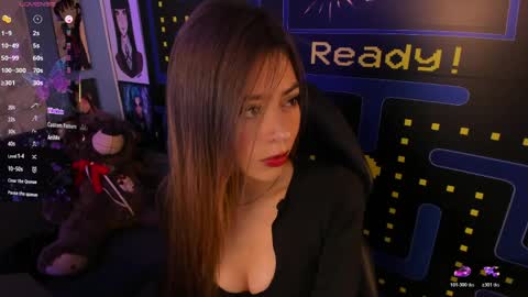 Emiily online show from April 2026 12:10:01 AM