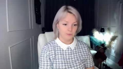 Snapshot of emmmam chatting on January 2026 01:02:02 PM emmmam online show from January 2026 01:02:02 PM