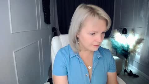 Snapshot of emmmam chatting on February 2026 03:32:02 PM emmmam online show from February 2026 03:32:02 PM