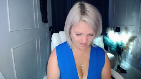 Snapshot of emmmam chatting on March 2026 10:09:02 AM emmmam online show from March 2026 10:09:02 AM