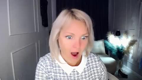 Snapshot of emmmam chatting on March 2026 07:46:01 AM emmmam online show from March 2026 07:46:01 AM