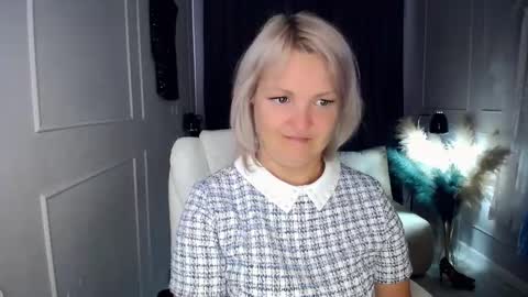 Snapshot of emmmam chatting on March 2026 08:19:01 AM emmmam online show from March 2026 08:19:01 AM