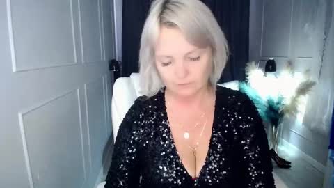 Snapshot of emmmam chatting on March 2026 10:15:02 AM emmmam online show from March 2026 10:15:02 AM