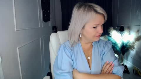 Snapshot of emmmam chatting on April 2026 12:10:01 AM emmmam online show from April 2026 12:10:01 AM