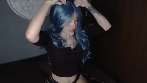 emmy__smith online show from February 2026 08:10:02 AM