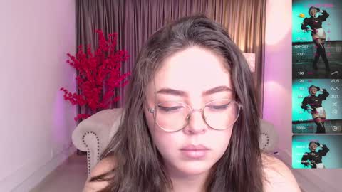 Snapshot of emmy_walker1 chatting on January 2025 11:12:02 AM Emmy Walker online show from January 2025 11:12:02 AM