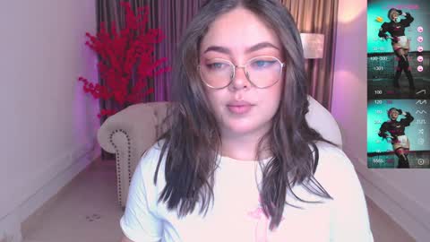 Snapshot of emmy_walker1 chatting on January 2025 10:58:01 AM Emmy Walker online show from January 2025 10:58:01 AM
