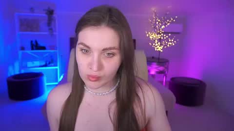 Snapshot of emmycharm chatting on June 2026 06:03:02 AM E M M Y online show from June 2026 06:03:02 AM