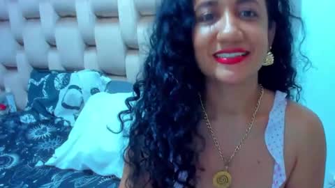 emperatriztapia online show from March 2026 10:59:01 PM