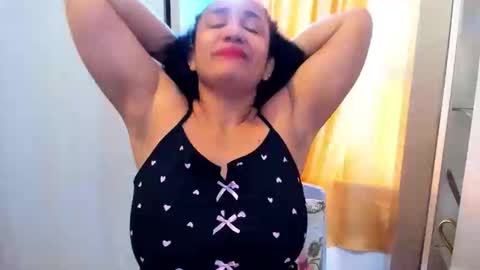 Snapshot of emperatriztapia chatting on May 2026 02:44:01 PM emperatriztapia online show from May 2026 02:44:01 PM