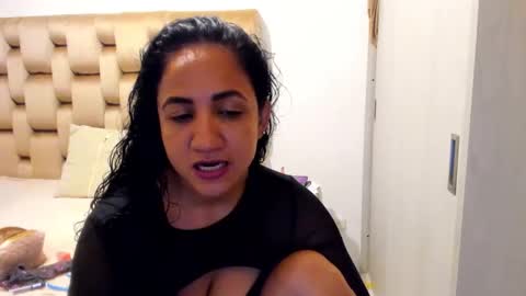Snapshot of emperatriztapia chatting on May 2026 12:07:02 AM emperatriztapia online show from May 2026 12:07:02 AM