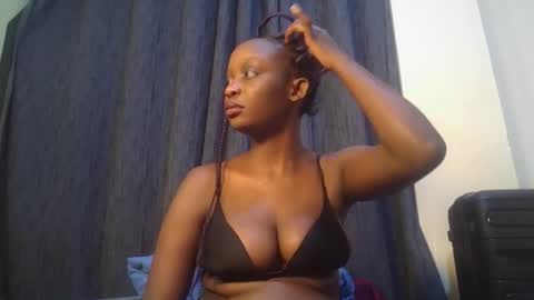 Snapshot of empress_emma chatting on April 2026 08:53:01 AM empress_emma online show from April 2026 08:53:01 AM