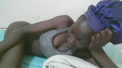 Snapshot of empress_ivy1 chatting on April 2026 02:00:02 AM empress_ivy1 online show from April 2026 02:00:02 AM