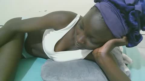 Snapshot of empress_ivy1 chatting on April 2026 02:49:02 AM empress_ivy1 online show from April 2026 02:49:02 AM