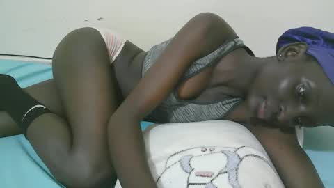 Snapshot of empress_ivy1 chatting on May 2026 06:16:02 PM empress_ivy1 online show from May 2026 06:16:02 PM