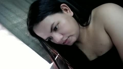 Snapshot of empressrheo chatting on May 2026 05:25:01 AM empressrheo online show from May 2026 05:25:01 AM