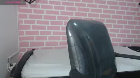 Emy online show from February 2025 05:22:01 PM