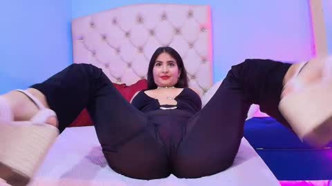 emy online show from December 2025 11:43:01 PM