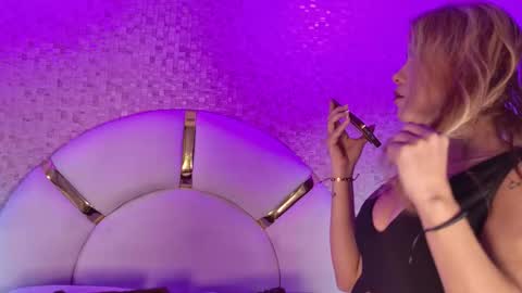 Emy  online show from February 2026 11:46:02 AM