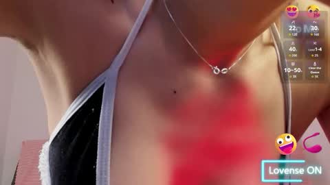 emycarver09 online show from February 2026 11:19:02 AM