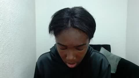 Snapshot of emyfuckhard chatting on October 2025 12:46:01 PM emyfuckhard online show from October 2025 12:46:01 PM