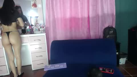 Lusty Emyii  online show from January 2026 09:52:02 PM