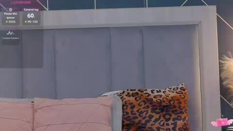  Emy  online show from September 2025 05:18:01 AM