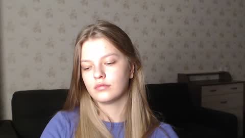 Snapshot of emysway chatting on December 2024 12:22:01 AM EmySway online show from December 2024 12:22:01 AM