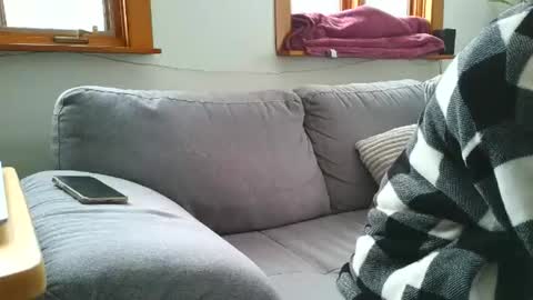 emyxxl online show from February 2026 01:15:01 PM