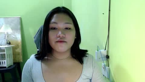 Eva online show from November 2025 01:00:01 AM