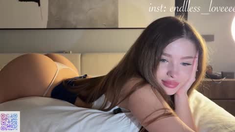 Snapshot of endlessmia chatting on January 2026 11:09:01 PM Mia online show from January 2026 11:09:01 PM