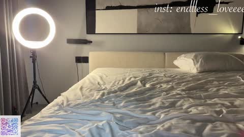 Snapshot of endlessmia chatting on January 2026 11:14:01 PM Mia online show from January 2026 11:14:01 PM