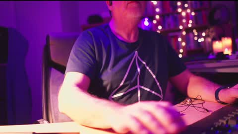 uk online show from January 2025 01:53:01 AM